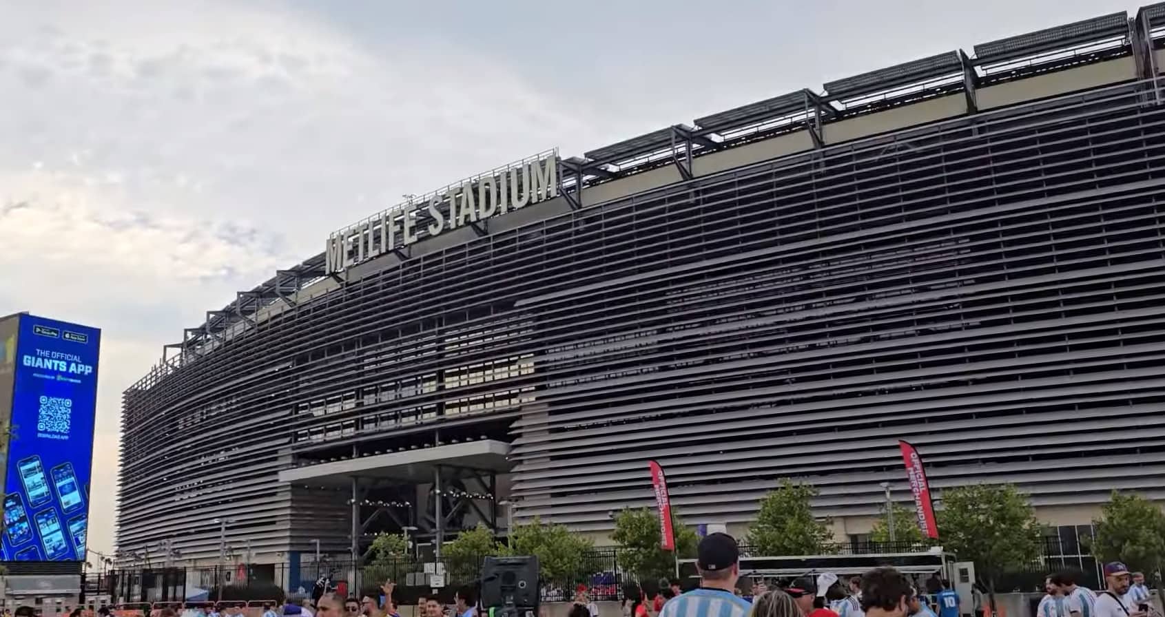 View of MetLife Stadium before a knockout-stage football match, matching a World Cup 2026 knockout ticket explainer.