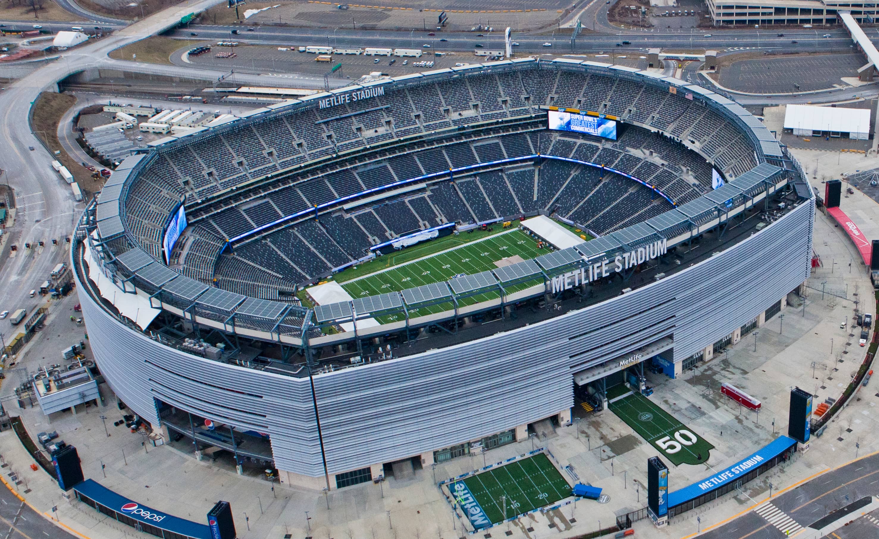 Aerial view of MetLife Stadium, one of the World Cup 2026 knockout venues, for the Round of 32 qualified teams tracker.